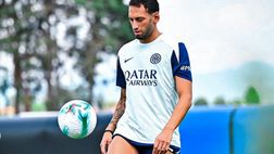 Calhanoglu riparte con l’Inter. Sui social: “Rieccoci”