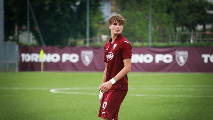 ORBASSANO, ITALY - Martin Kirilov of Torino Primavera in action during the Primavera 1 match between Torino U20 and Sassuolo U20 at stadio Valentino Mazzola on September 15, 2025, in Orbassano, Italy. Photo by Alberto Girardi for Toro News Torino Primavera, il lavoro è sulla consapevolezza: Baldini traccia la via - immagine 1