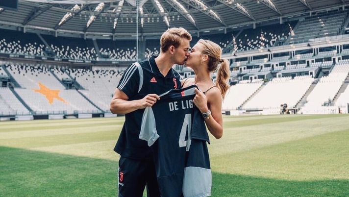 Lady de Ligt, messaggio nostalgico per Torino: “Sempre nel cuore”. E i tifosi della Juve rispondono Lady de Ligt, messaggio nostalgico per Torino: “Sempre nel cuore”. E i tifosi della Juve rispondono - immagine 1