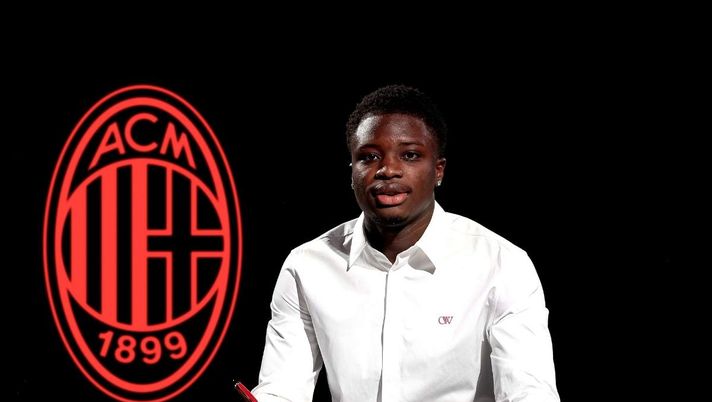 Cissè: 'Milan, uno dei club più grandi al mondo. Quando è arrivato, non ho avuto dubbi'