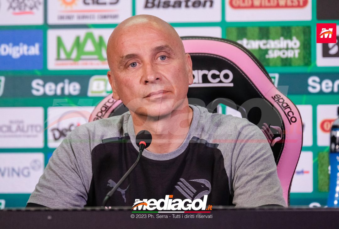 FOTO PALERMO, verso il Catanzaro: mister Corini in conferenza stampa (GALLERY) - immagine 12