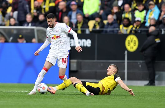 Nel girone di andata pareggio per 1-1 (Photo by Christof Koepsel/Getty Images) Lipsia-Dortmund di Bundesliga: dove vederla in streaming gratis e diretta TV- immagine 3