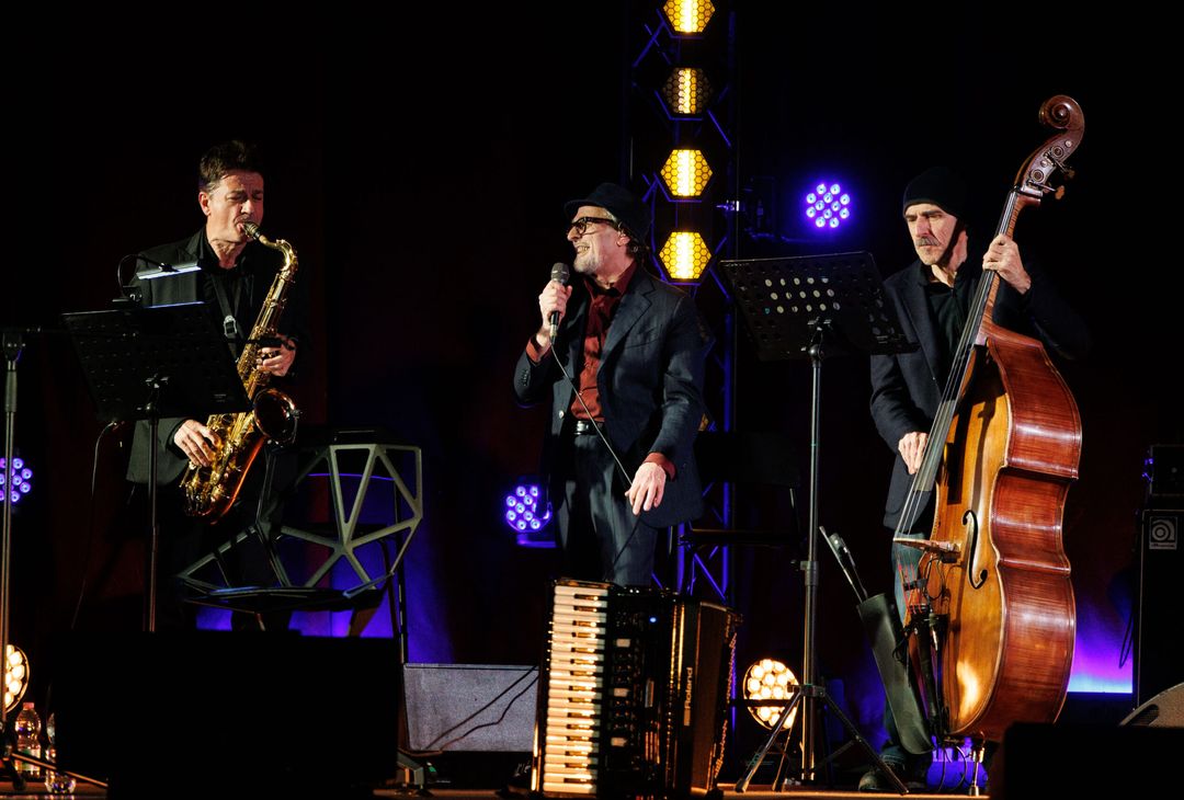 GALLERY Christmas Charity 2024, trionfo per Cannavaro-Ferrara: le foto della serata - immagine 5