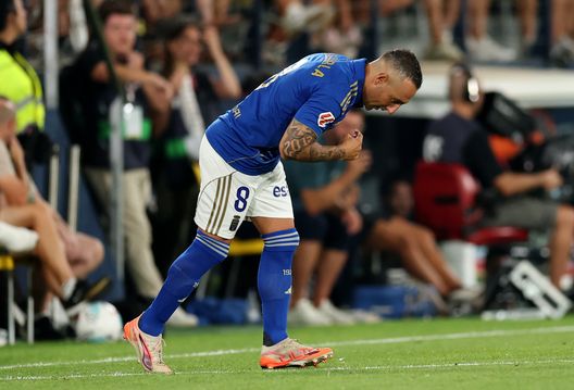 Tensione in casa Real Oviedo, Santi Cazorla fa chiarezza: “Non c’entro con l’esonero di Paunovic”- immagine 3