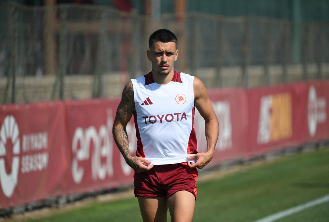 Roma, lavoro sul campo e in palestra a Trigoria – FOTO GALLERY - immagine 15