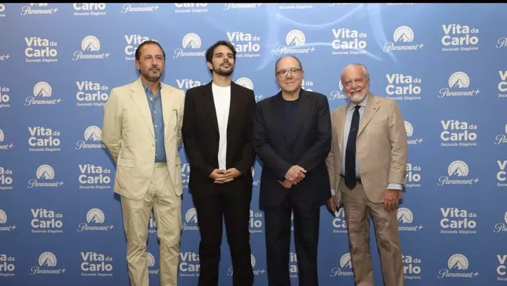 FOTO De Laurentiis incontra i giornalisti di Paramount: “È stato un piacere” - immagine 1