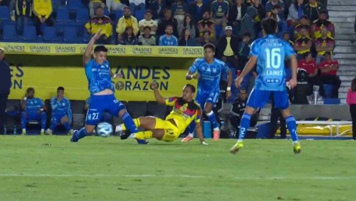 Messico, Lima entra in campo e si fa espellere dopo soli ventitré secondi - immagine 1