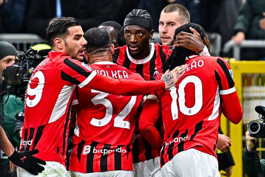 (Photo by AC Milan/AC Milan via Getty Images)  La fascia più forte della Serie A è tornata: dalla Theão alla Theãović- immagine 3