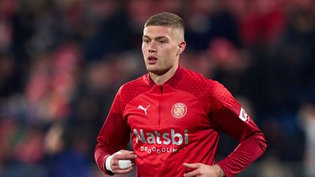 GIRONA, SPAIN - DECEMBER 18: Artem Dovbyk of Girona FC looks on during the warm up prior to the LaLiga EA Sports match between Girona FC and Deportivo Alaves at Montilivi Stadium on December 18, 2023 in Girona, Spain. (Photo by Alex Caparros/Getty Images)