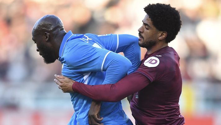 Coco, che errore col Napoli! I quotidiani lo bastonano: “Sbaglia un gol fatto” - immagine 1