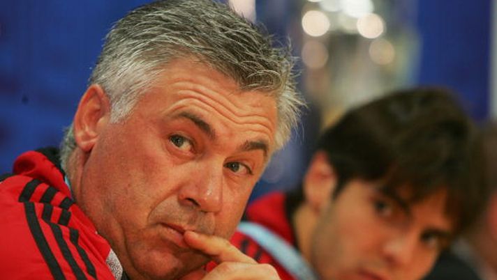 ATHENS, GREECE - MAY 22:  Milan manager, Carlo Ancelotti (L) and Kaka (R) of Milan look on during an AC Milan press conference  prior to the UEFA Champions League Final between AC Milan and Liverpool at the Olympic Stadium on May 22, 2007 in Athens, Greece.  (Photo by Jamie McDonald/Getty Images)  Ancelotti Kakà