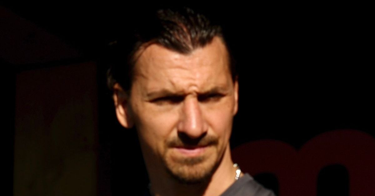 Tradizione rispettata! Per il compleanno Ibrahimovic si è regalato una Ferrari | FOTO