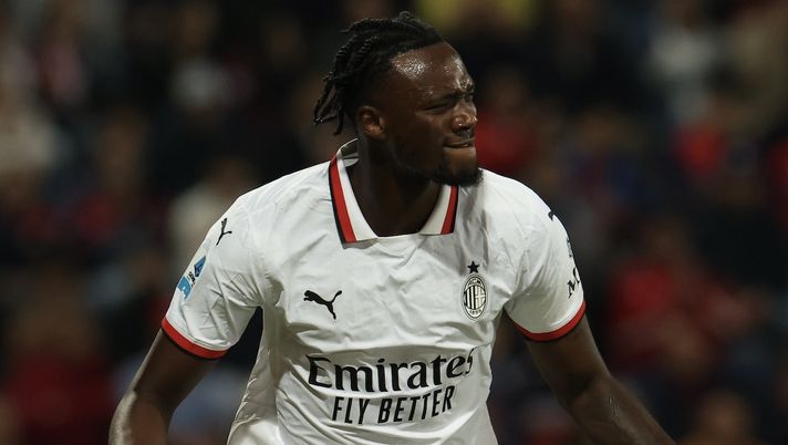 esultanza gol Tammy Abraham AC Milan Cagliari-Milan 3-3 Serie A 2024-2025