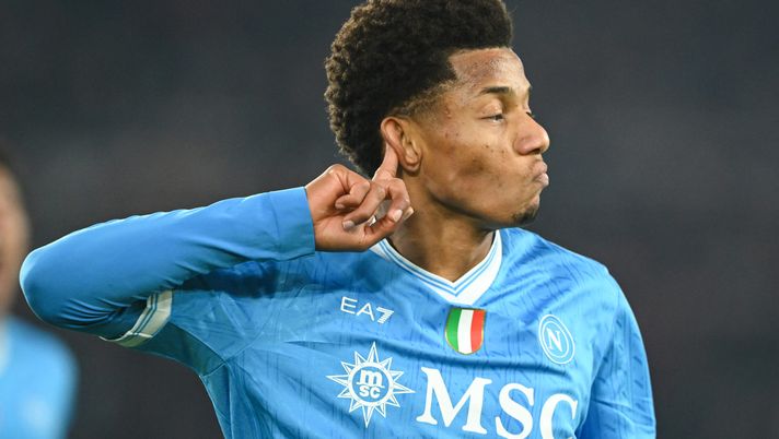 Neres, la scintilla azzurra dopo Kvara: quando prese per mano il Napoli neres napoli