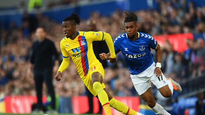 Serve un’altra punta al posto di Abraham: piace Zaha jolly d’attacco - immagine 1