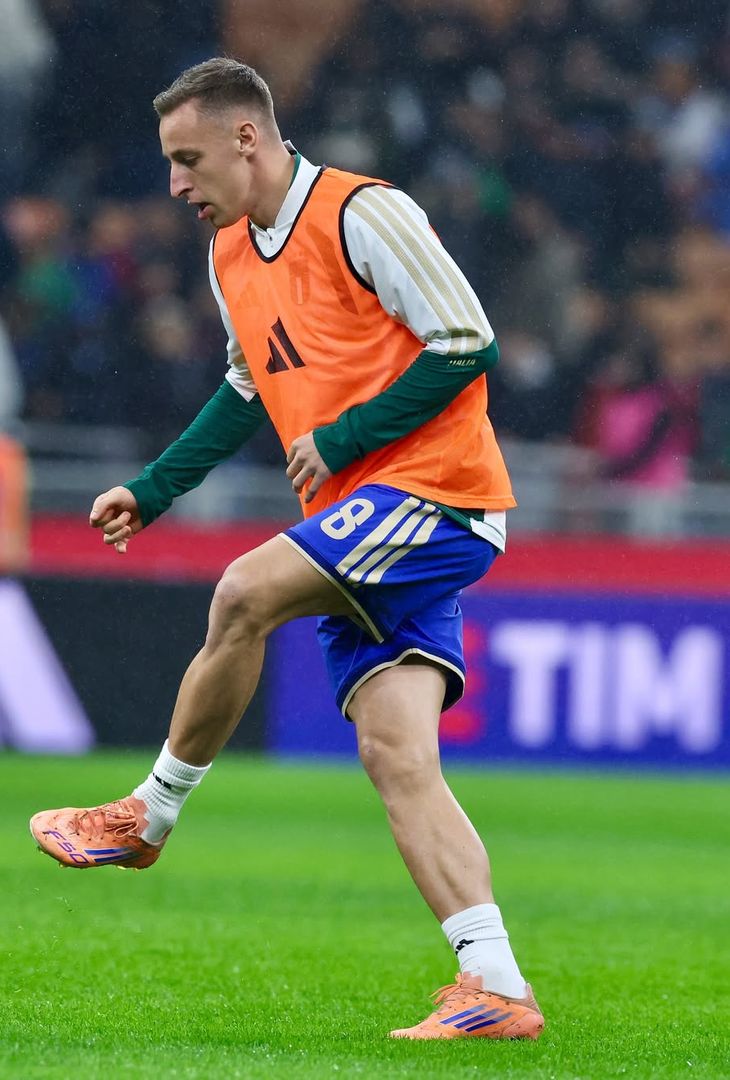 Tutto pronto a San Siro: Italia in campo per il riscaldamento – LA GALLERY - immagine 2