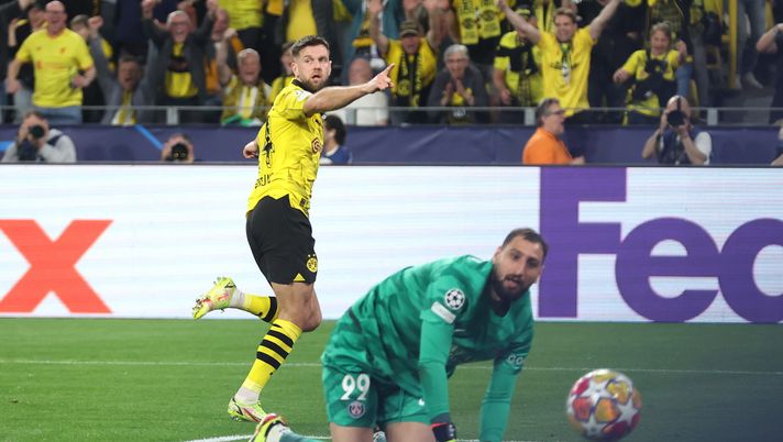 DORTMUND, GERMANY - MAY 01: Niclas Fuellkrug of Borussia Dortmund celebrates the team's first goal during the UEFA Champions League semi-final first leg match between Borussia Dortmund and Paris Saint-Germain at Signal Iduna Park on May 01, 2024 in Dortmund, Germany. (Photo by Alex Grimm/Getty Images) Psg-Borussia Dortmund vale la finale: 11 anni fa l’ultima volta dei tedeschi - immagine 1