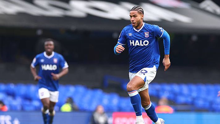 IPSWICH, ENGLAND - JANUARY 17: Jens Cajuste of Ipswich Town during the Sky Bet Championship match between Ipswich Town and Blackburn Rovers at Portman Road on January 17, 2026 in Ipswich, England. (Photo by Shaun Brooks - CameraSport via Getty Images) Cajuste riscatto