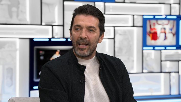 Buffon: “Esposito sorprenderà tutti. L’ho visto ed è speciale. Ci porterà al Mondiale” - immagine 1