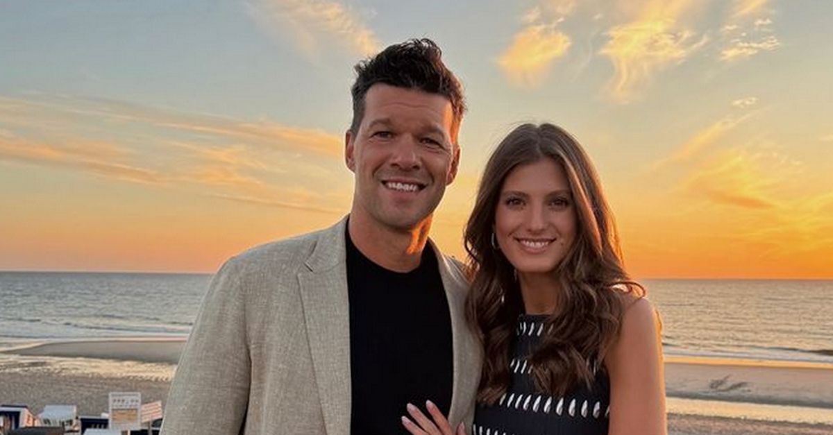 Ballack ufficializza la relazione con Sophie, amica del figlio morto a 18 anni