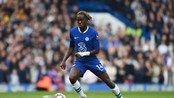 Emergenza difesa, può tornare in voga l’asse Napoli-Chelsea: due nomi sul taccuino