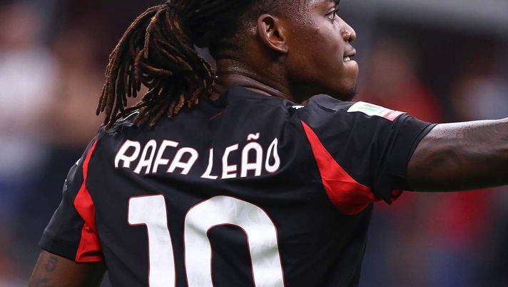 Milan, Leao ricorda: 'Il primo derby di Milano? Emozionante. Quando arriva quella settimana ...'
