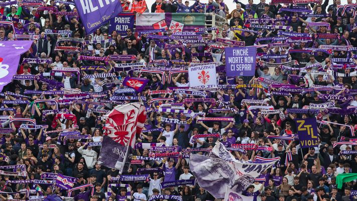 GERMOGLI PH: 27 APRILE 2025 FIRENZE STADIO ARTEMIO FRANCHI SERIE A FIORENTINA VS EMPOLI NELLA FOTO TIFOSI CURVA FERROVIA Fiorentina, saranno oltre 1.000 i tifosi in Spagna: non mancherà il tifo - immagine 1