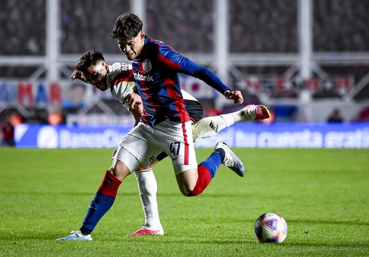 Inter, fari puntati su Giay per la fascia destra: “Mi ispiro ad Hakimi e Cuadrado”- immagine 2