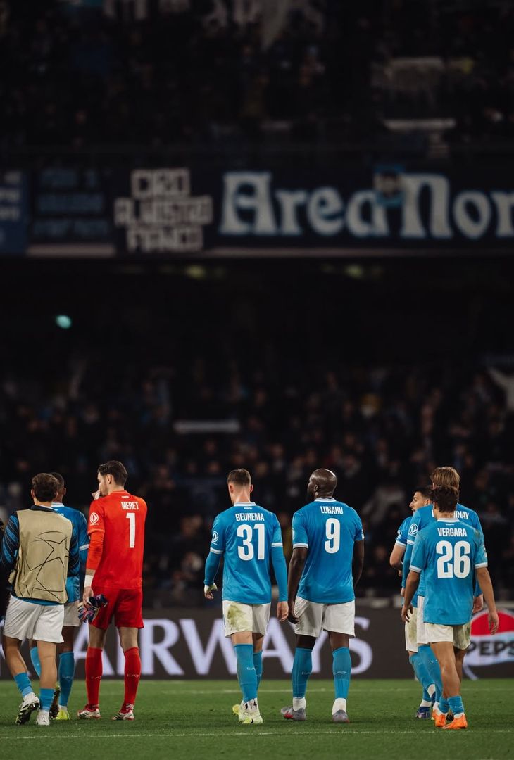 “Mai disuniti”, il Napoli e i suoi tifosi: il dodicesimo uomo è il Maradona – LE FOTO - immagine 2