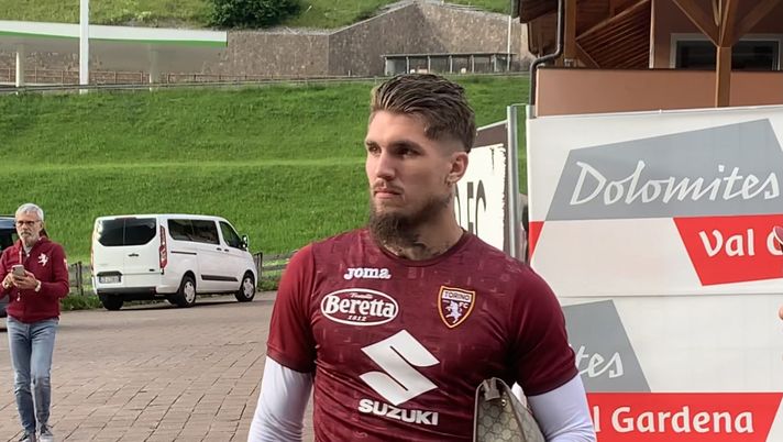 Lyanco al termine di un allenamento a Santa Cristina Lyanco