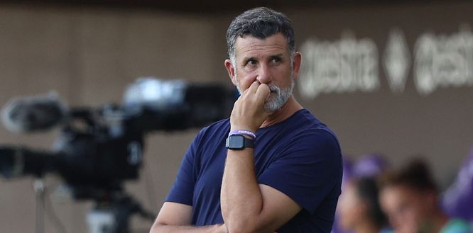 La Fiorentina Femminile fa gli auguri a Commisso- immagine 2