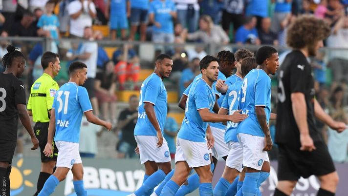 Foto SSCN L’Hatayspor sui social dopo l’amichevole: “Grazie al Napoli per l’ospitalità” - immagine 1