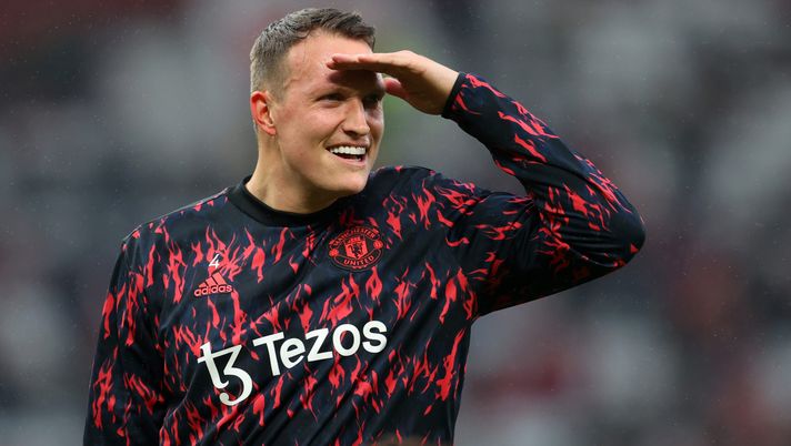Il Napoli pensa ad uno svincolato in difesa: spunta un ex United - immagine 1