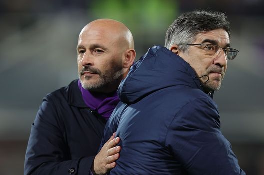 FLORENCE, ITALY - FEBRUARY 01: Vincenzo Italiano manager of ACF Fiorentina and Ivan Juric manager of Torino FC during the Coppa Italia Quarter Final match between Fiorentina and Torino at Stadio Artemio Franchi on February 1, 2023 in Florence, Italy. (Photo by Gabriele Maltinti/Getty Images) Italiano si prende la rivincita su Juric: il Toro ha meno alternative e si spegne- immagine 2