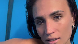 Carolina, il post allenamento è sempre… bollente! Lady Cassano incanta i suoi fan in costume