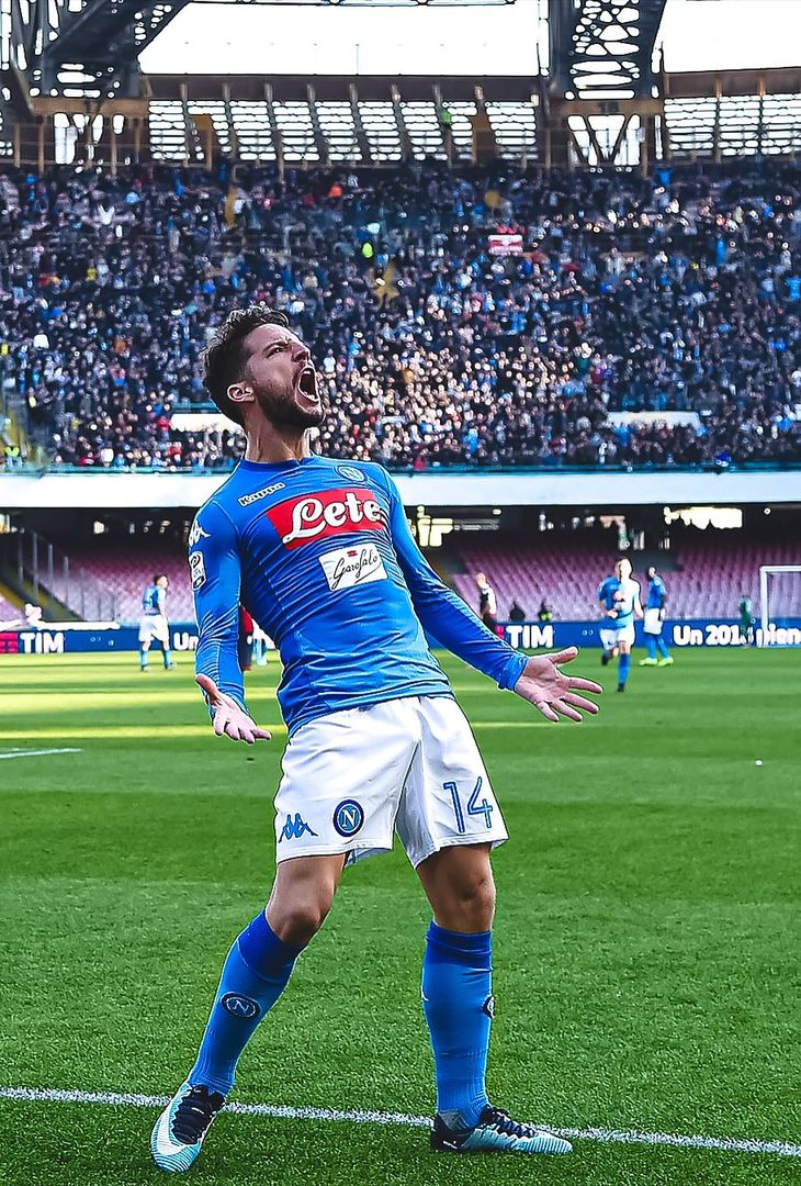GALLERY Dries Mertens compie 38 anni! Il Napoli ricorda il suo miglior marcatore - immagine 8