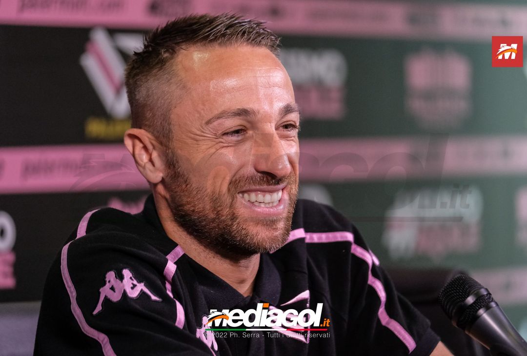 FOTO RITIRO PALERMO, Roberto Floriano in conferenza stampa (Gallery) - immagine 19