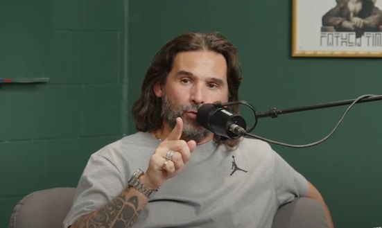 Adani: “Usai la Coppa Italia del 2001 come strumento per giochi erotici con una ragazza”- immagine 3