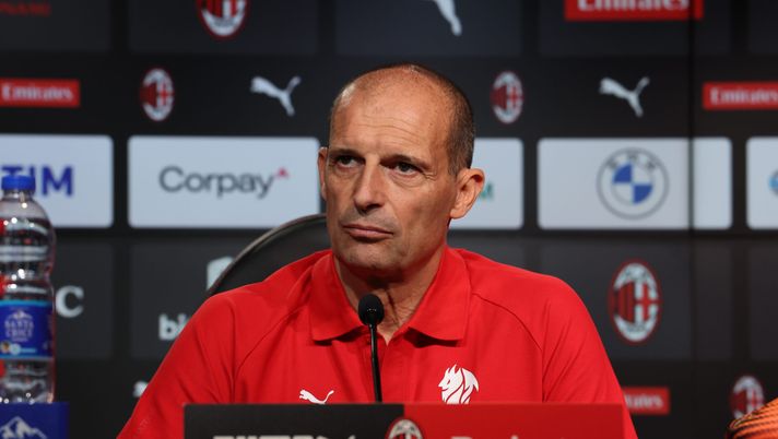 CAIRATE, ITALY - OCTOBER 23: Head coach AC Milan Massimiliano Allegri speaks with the media during press conference at Milanello on October 23, 2025 in Cairate, Italy. (Photo by Claudio Villa/AC Milan via Getty Images)  massimiliano-allegri-conferenza-stampa-milan-pisa-diretta-live-tv-dove-vederla-oggi-news-dichiarazioni-foto-frasi-parole