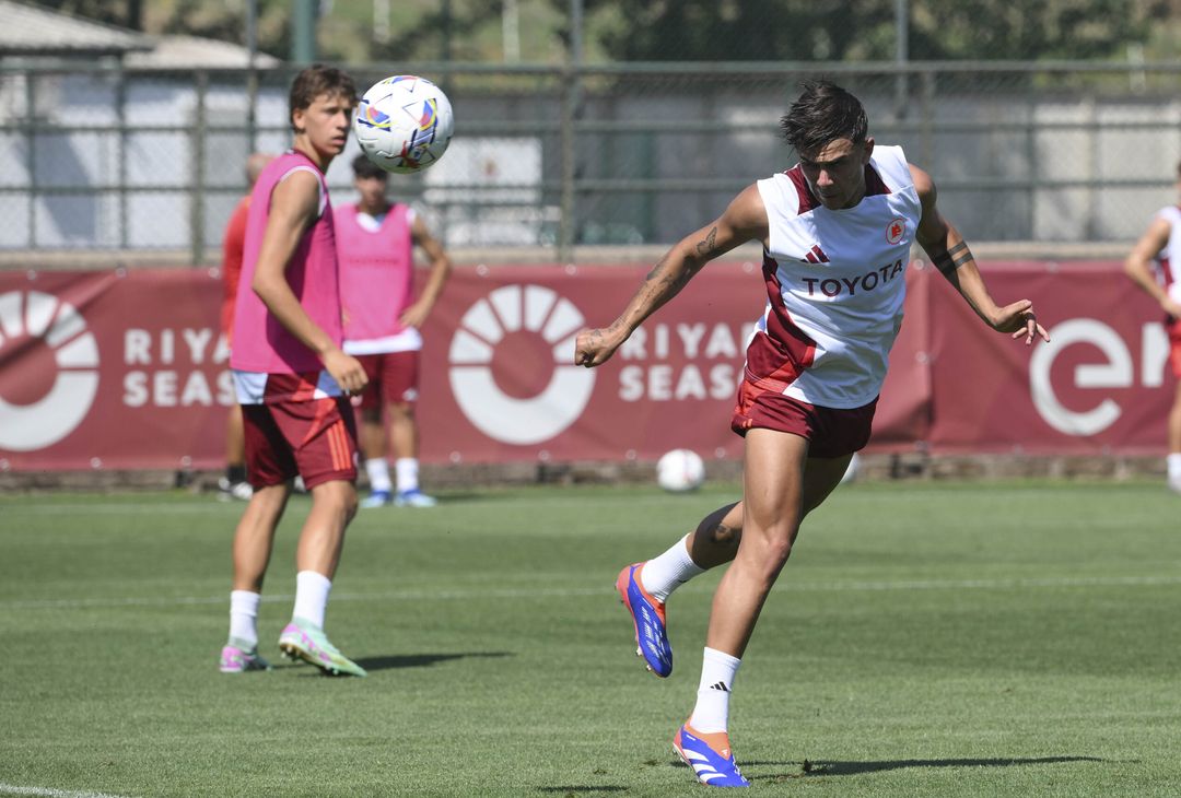 Roma, quinto giorno di ritiro a Trigoria – FOTO GALLERY - immagine 8