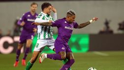 VIDEO Como-Betis, altro che amichevole: pugni in faccia, rissa e due espulsi