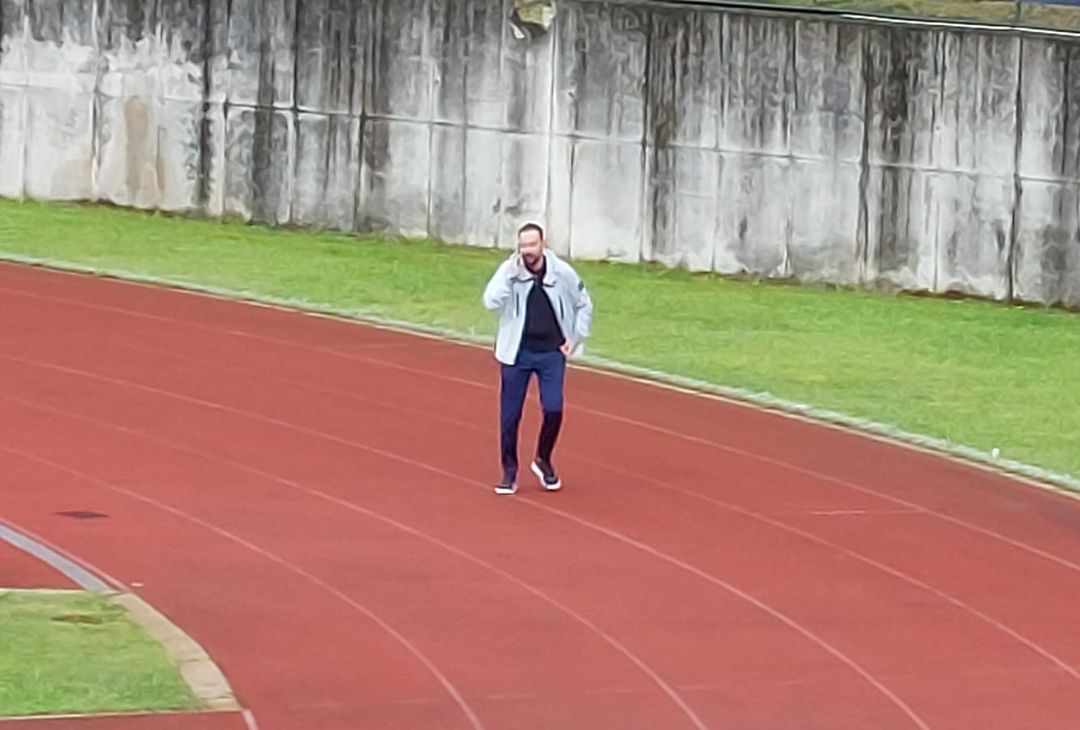 GALLERY Seduta mattutina, Manna al telefono da Dimaro: possibili novità di mercato? - immagine 4