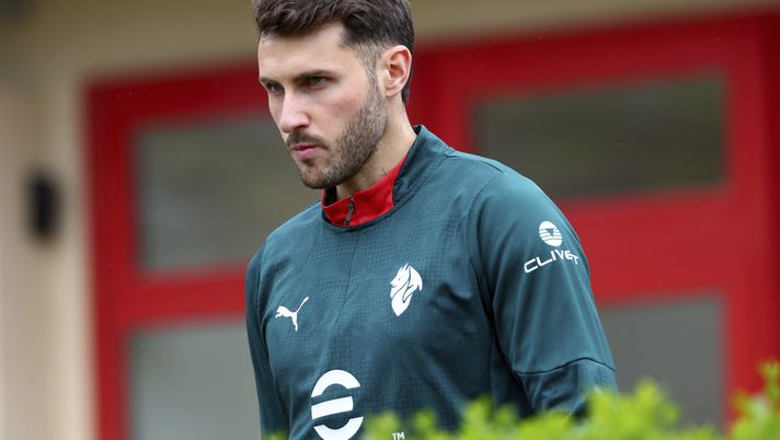 Il Milan mette alla porta Gimenez, sarà ceduto. Occasione per la Fiorentina? - immagine 1