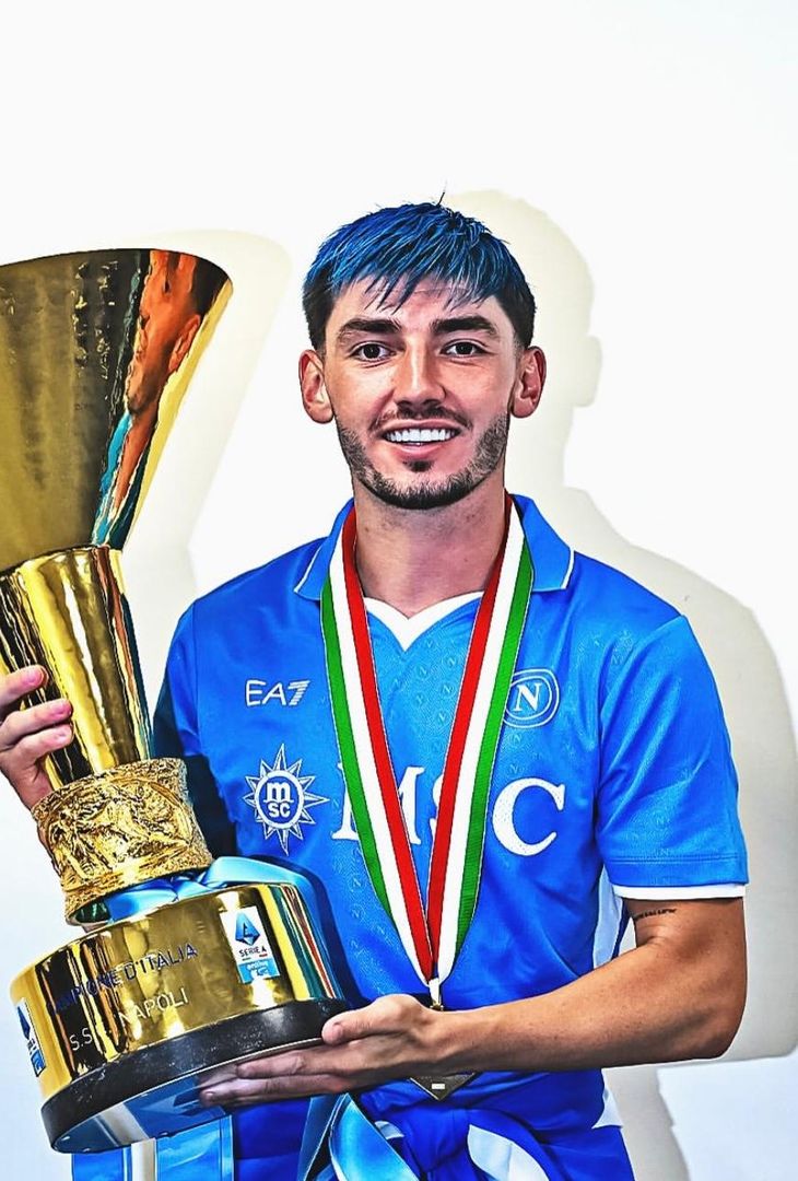 GALLERY Una coppa, mille emozioni: i ritratti dei campioni azzurri col trofeo - immagine 12