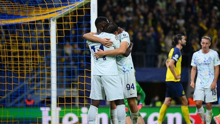 Getty Images Esposito ringrazia Bonny, lui ricambia: “Mostro”: insieme sono arrivati al numero 10 - immagine 1