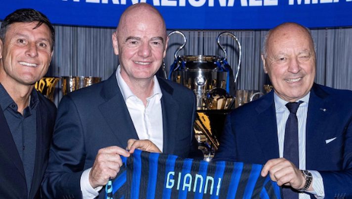 Infantino in sede Inter: “Mi hanno accolto dicendomi ‘benvenuto a casa’. Abbiamo parlato di…” Infantino in sede Inter: “Mi hanno accolto dicendomi ‘benvenuto a casa’. Abbiamo parlato di…” - immagine 1