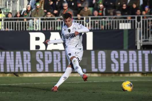 Esposito, momento d’oro: quinto gol nelle ultime 5, nessuno ha fatto meglio in Serie A- immagine 2