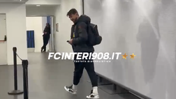 VIDEO FCIN1908 / Inter, Acerbi lascia San Siro dopo l’infortunio: “Sto così così”