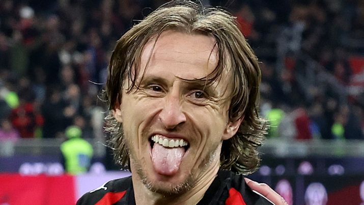 Milan, infinito Modric: uno dei migliori anche nel derby contro l'Inter. E sul futuro dice ...