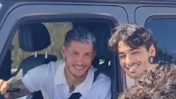 Mazzocchi cuore d’oro, foto e autografi con i tifosi azzurri a Castel Volturno